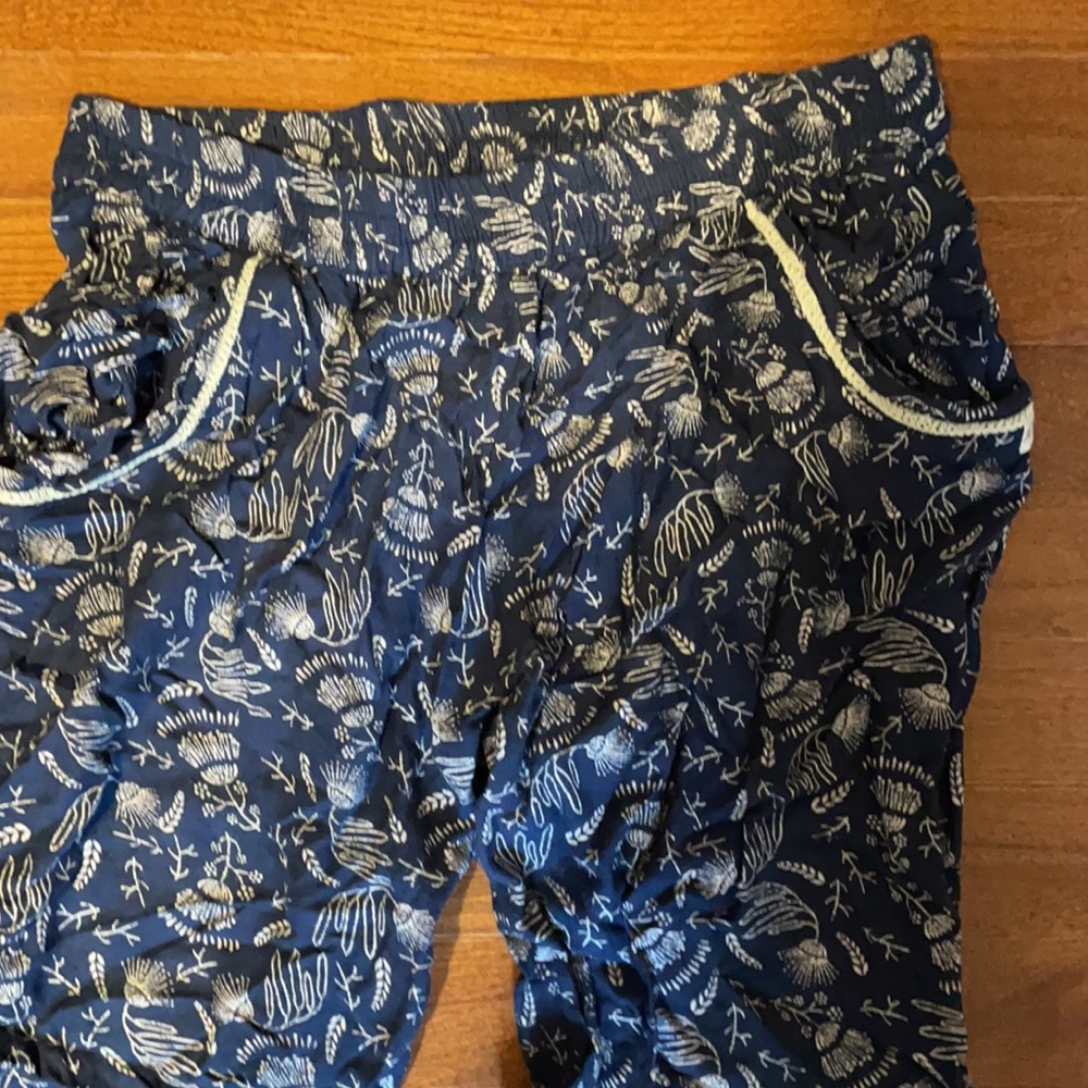 Fun pants - Picture 2 of 5